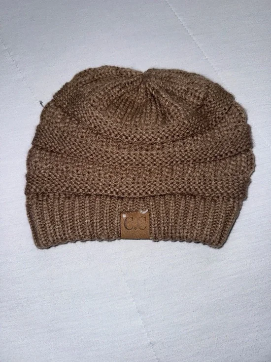 C.C Knit Beanie Set - Cream, Black, Brown, Speckled Taupe - Picture 3 of 5